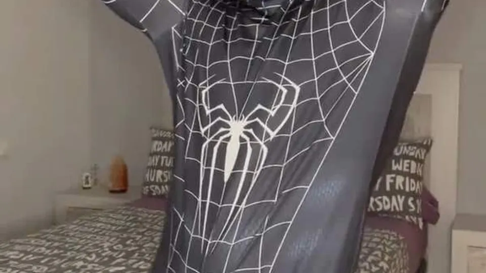 Spandex Superhero Fetish: Big Cock Revealed