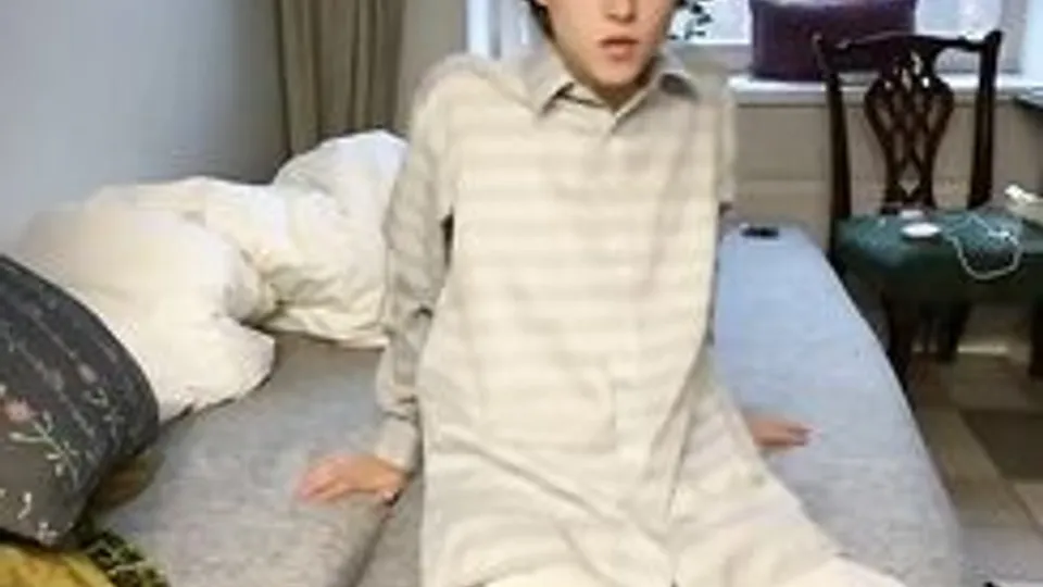 Skinny Boy Wanks 'n' Cums