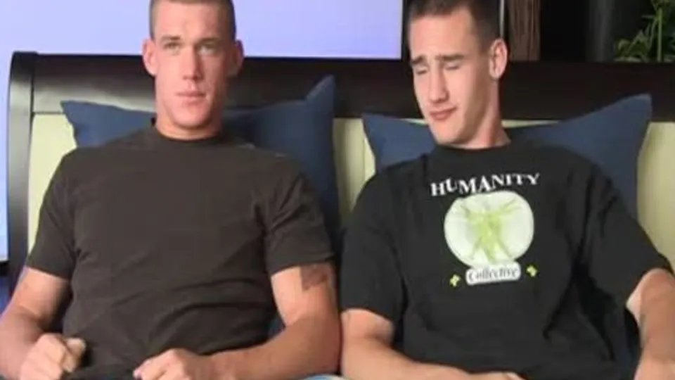 Sleazy friends fucking at Ice Gay Tube