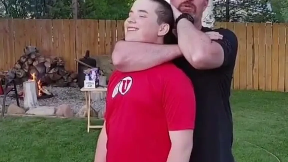 Gay MMA Sleeper Hold Knockouts