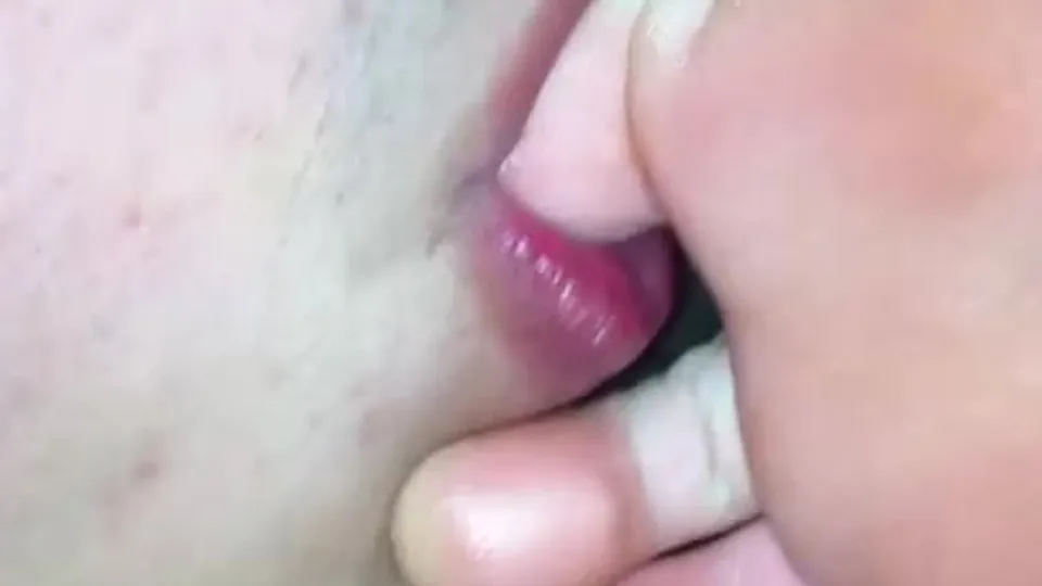 Sleeping male feet worship - ThisVid.com