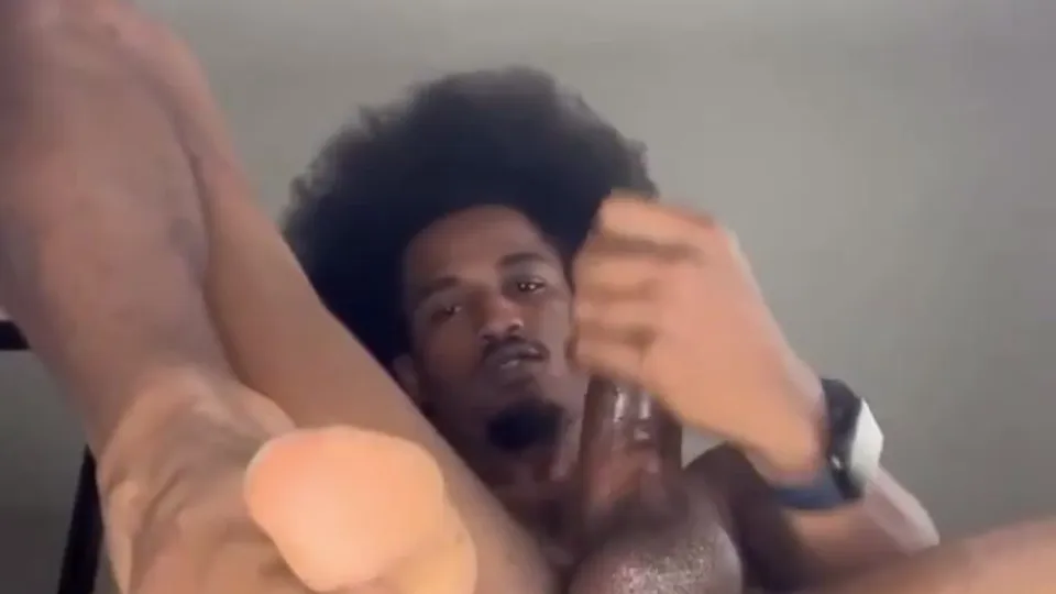 Slim sexy brotha with hairy hole stroking - ThisVid.com