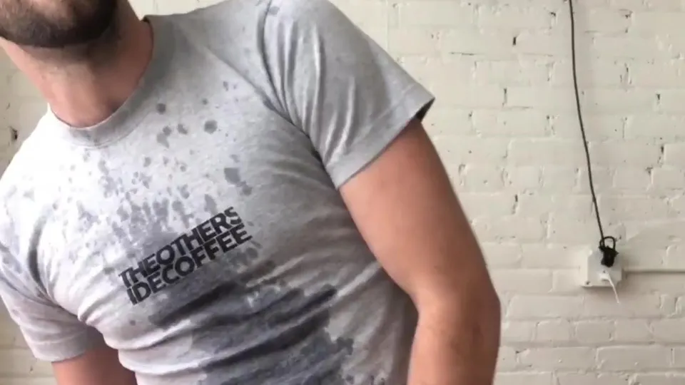 Slut peeing while clothed and with dildo - ThisVid.com