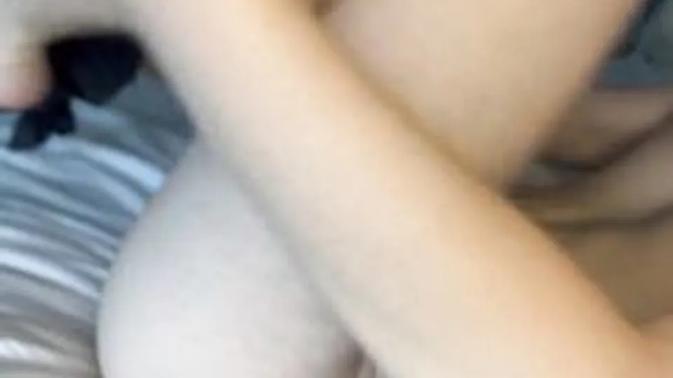 smooth boy wanking