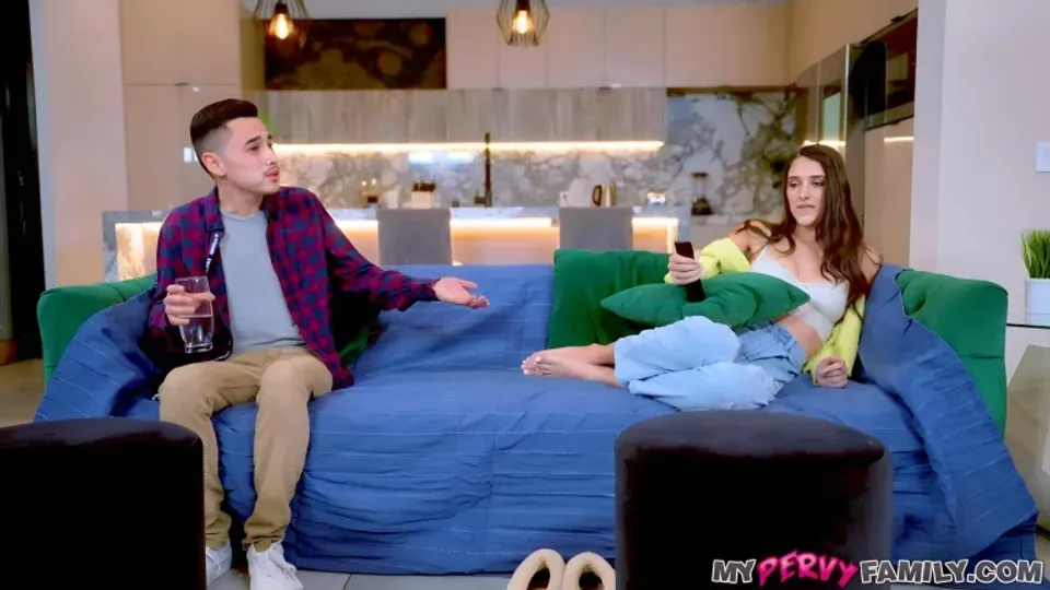 Sneaky Stepsibling Sex 