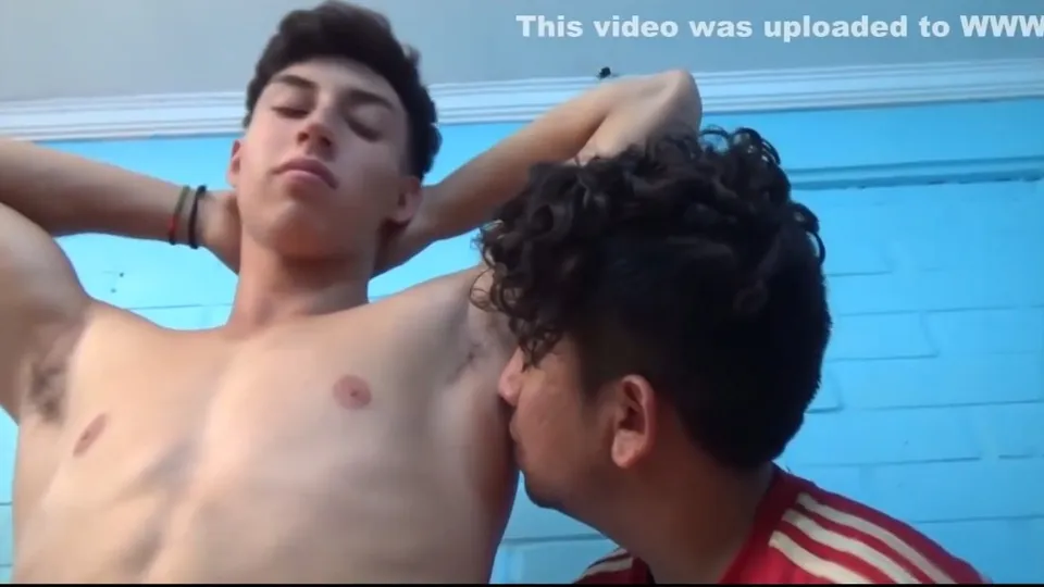 Sniff and lick Alpha male Armpit - ThisVid.com
