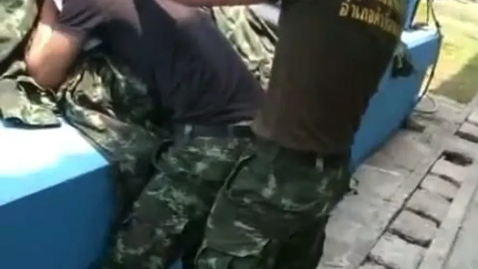 Soldier dry humping - ThisVid.com