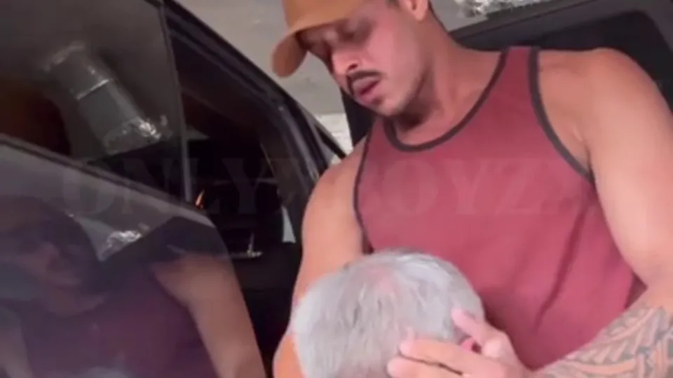 some oral fun in the taxi  — PornOne ex vPorn