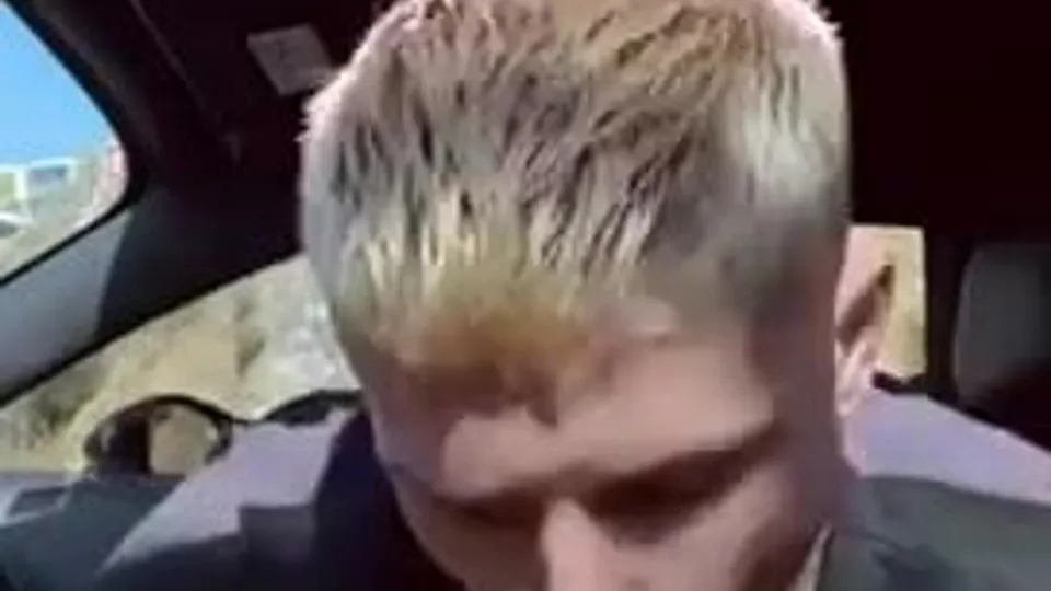 Grateful Blowjob in Public