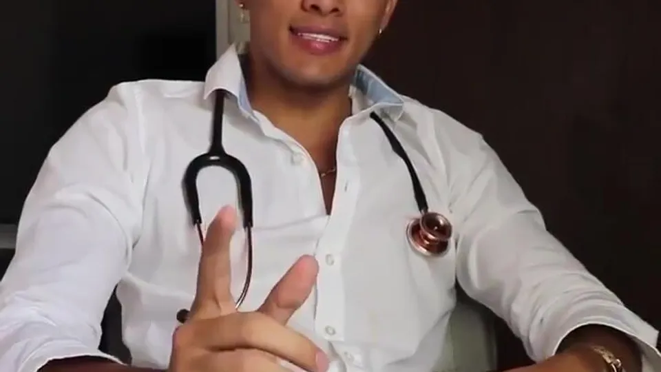 Spanish Doctor Gives Himself Prostate Exam - ThisVid.com