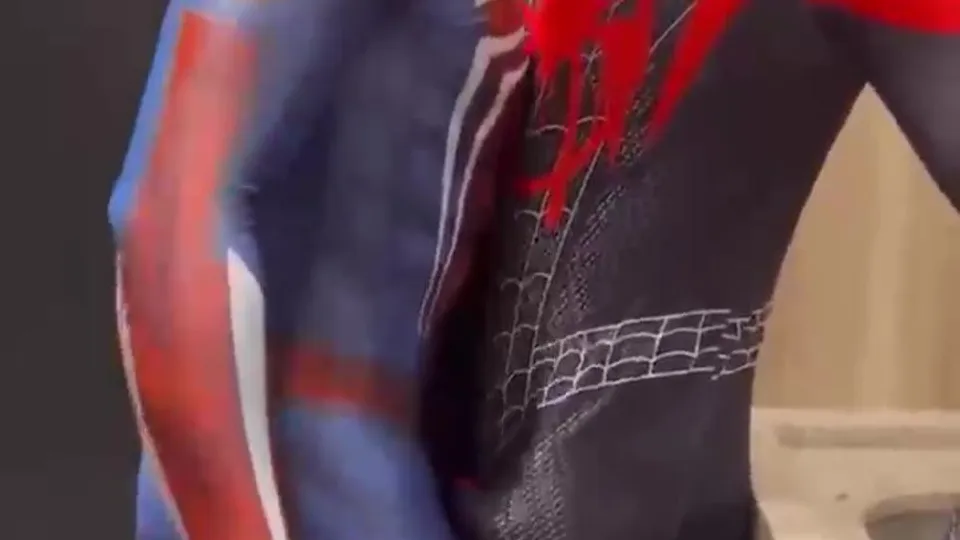 Spiderman humping - ThisVid.com