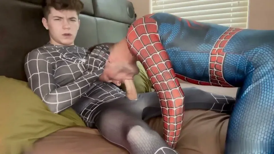 Spiderman twinks fucking - ThisVid.com