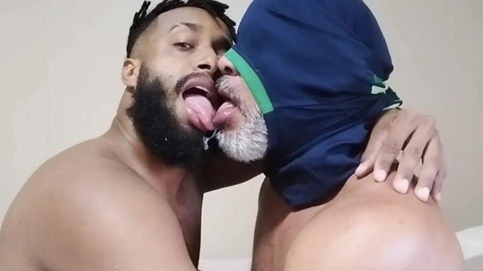 Spit kissing with friend’s dad - ThisVid.com