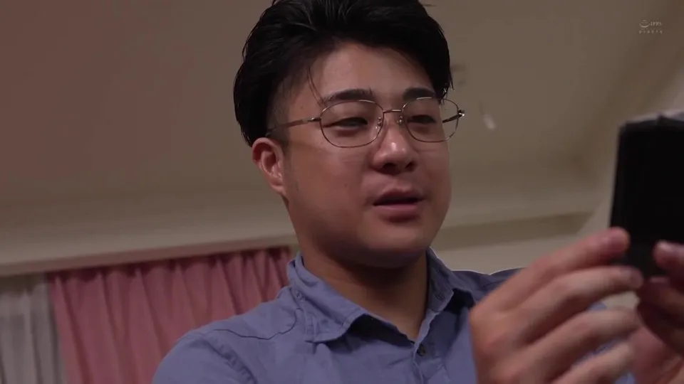 Taboo Encounter: Friend's Mother