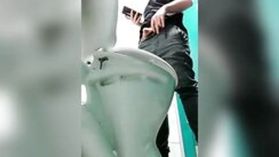 (SPY) College boy piss #2