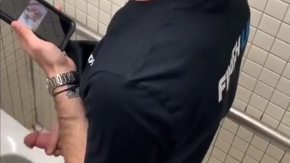 Spy sexy man overstall - ThisVid.com