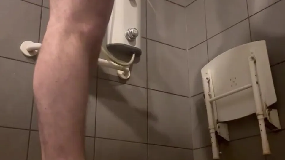 Spy shower - video 35 - ThisVid.com
