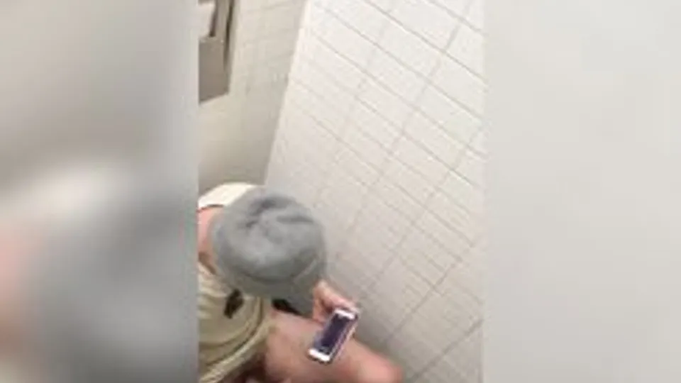 Spy Toilet Voyeur Dude Wank