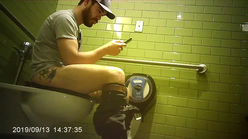 Spycam Asian at Whole foods. - ThisVid.com