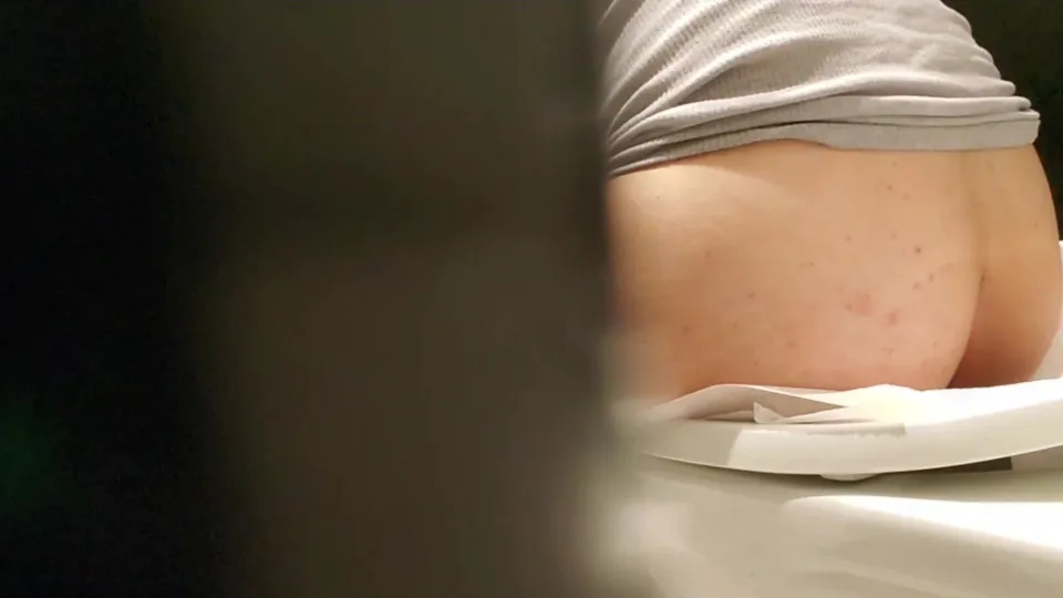 Spying at the gym 3 - ThisVid.com