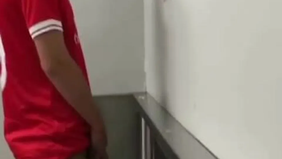 Spying - Big Dicked Guy Pissing - video 2 - ThisVid.com