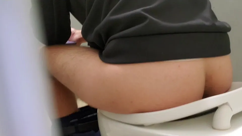 Spying co-worker 71 - ThisVid.com