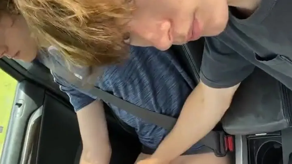 SpyWank Cam Friends Banger