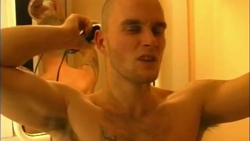 Self-Administered Buzz Cut