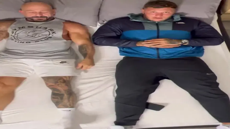 StackedBigG Sizzling Sexy Bisexual Horny Bearded Macho Stud Jerking Off With Other Hotties (23).mp4