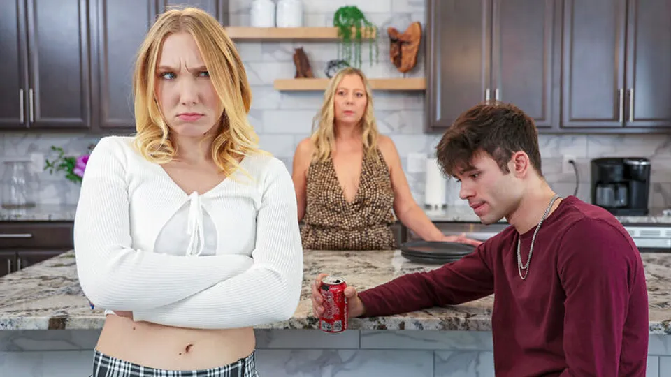 Step Siblings Caught - Mckenna LynnEnzo East - I Want Stepbros Big Dick To Make Me Cry - S31:E2 