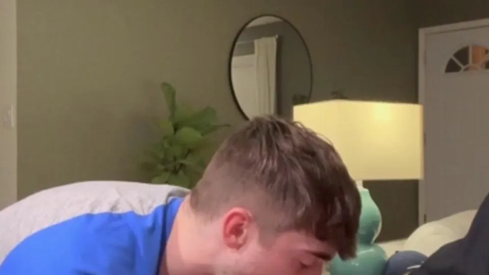 Stepbrother's Quick Oral Session