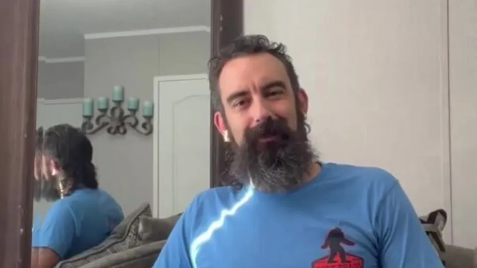 STEPFATHER GIVE STEPSON ANATOMY AND MASTURBATION LESSON - ThisVid.com