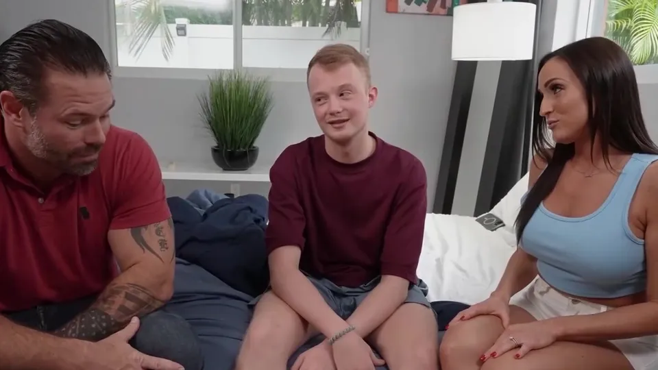 Stepmom sucks stepson after her husband