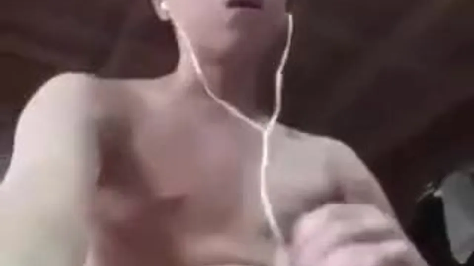 Asian Hunk's Cum Shot Solo
