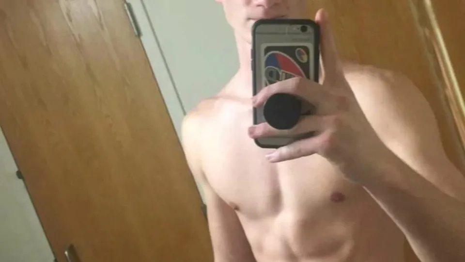 Str8 baited soldier cums 4 times and shows ass - ThisVid.com