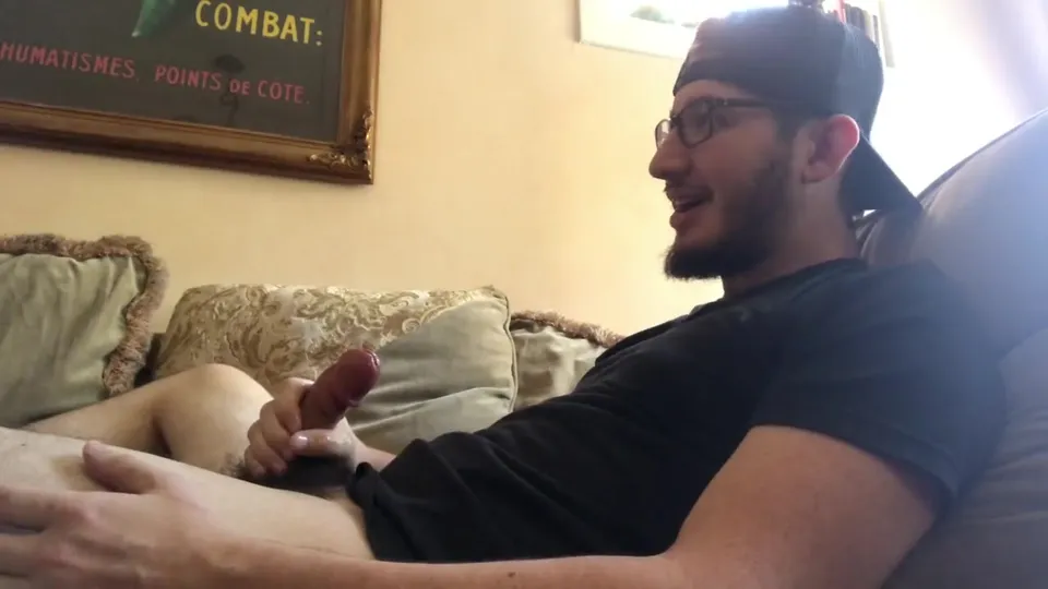 Str8 Bearded Guy Jerking and Talking Dirty - ThisVid.com