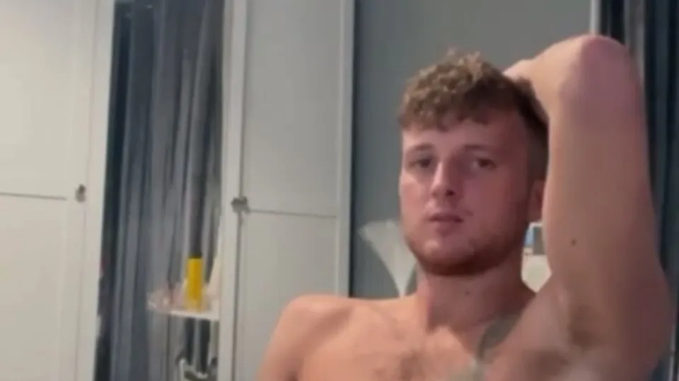 Str8 big cock wank - ThisVid.com