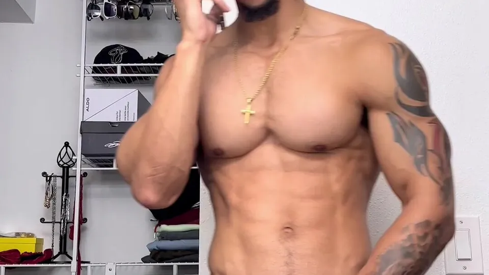 Str8 Big-Dick Masculine Lightskin Dude 1 - ThisVid.com
