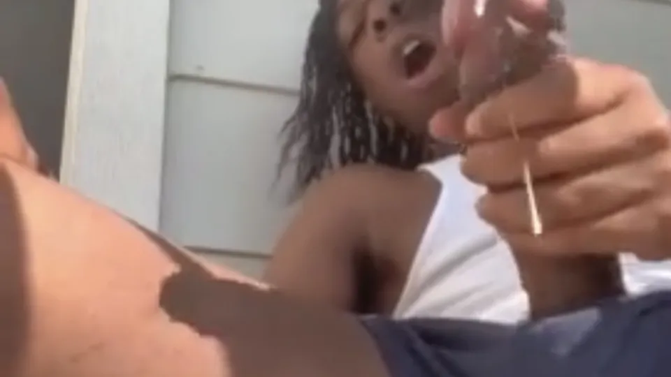 Str8 Black teen has *MASSIVE* cumshot - ThisVid.com