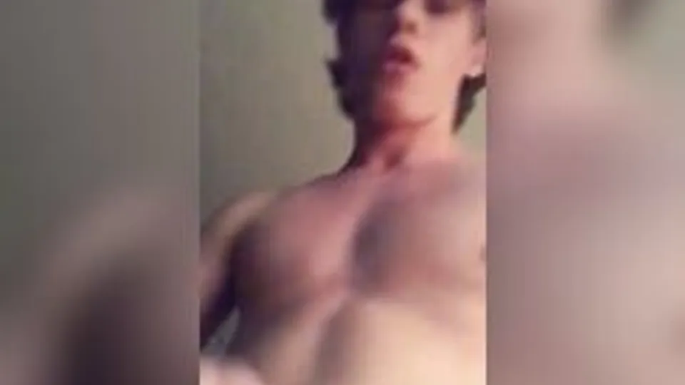 Str8 cums in bedroom before sleeping boys porn