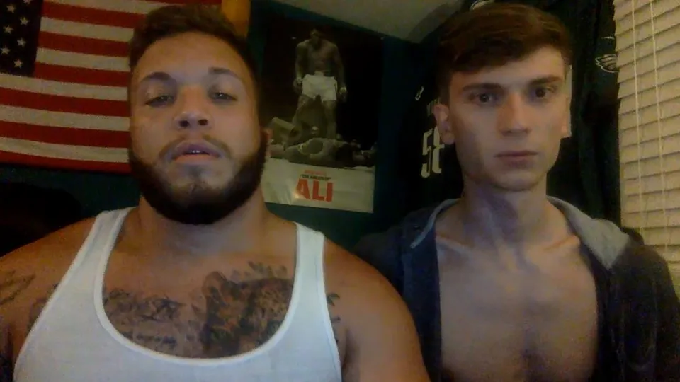 Str8 friends chilling and messing around 1 - ThisVid.com