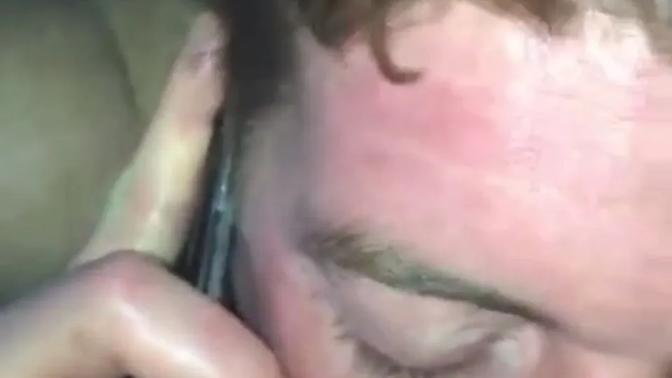 Str8 guy cheating on wife with a man while on the phone - ThisVid.com