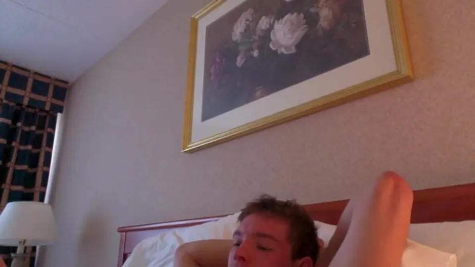Str8 guy gets sucked and fucks - ThisVid.com