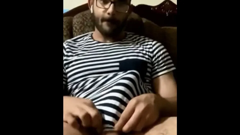 Str8 Indian Teacher Tricked into Cuming - ThisVid.com