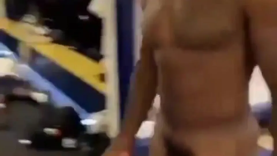 Str8 locker room - ThisVid.com