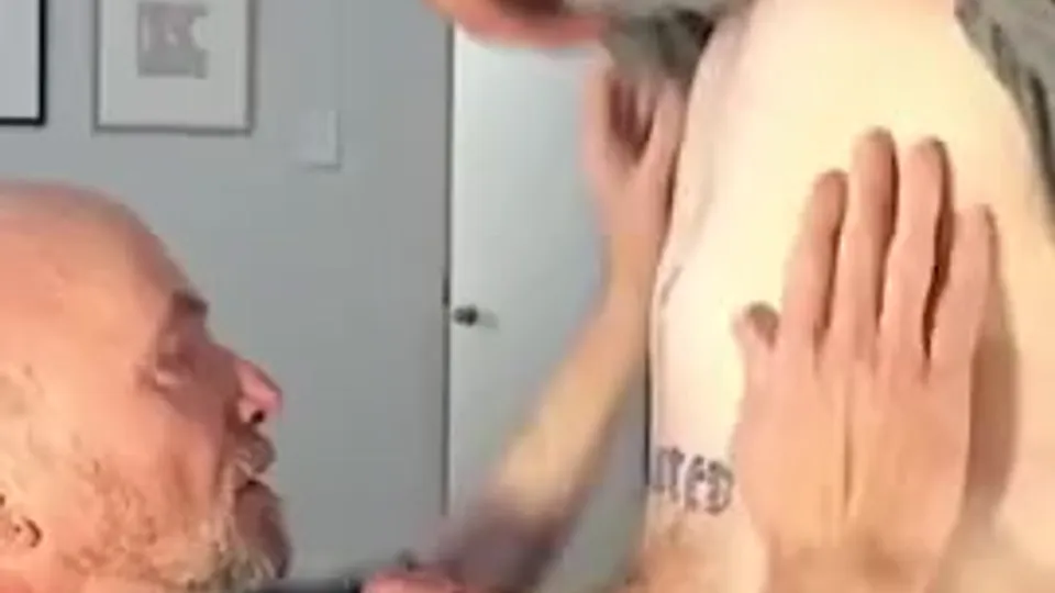 Straight Guy Gets Head