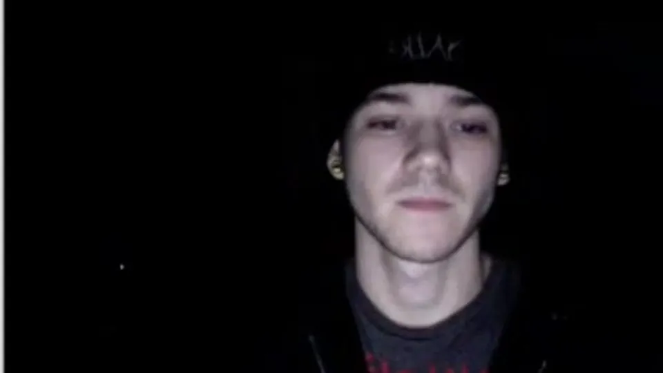 Straight 19yo - ThisVid.com