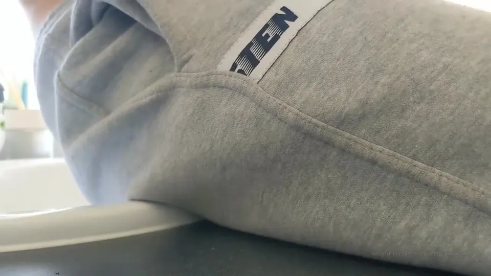 호주 오줌 놀이