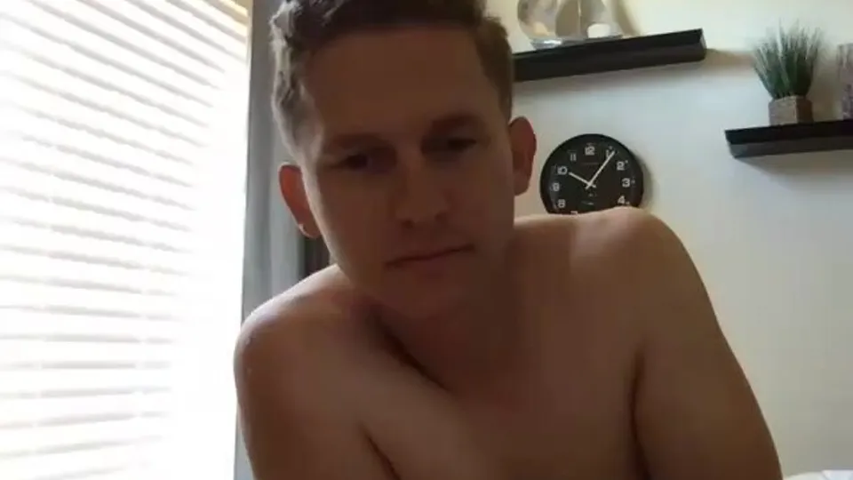 Straight Baited - Conversational Guy - ThisVid.com