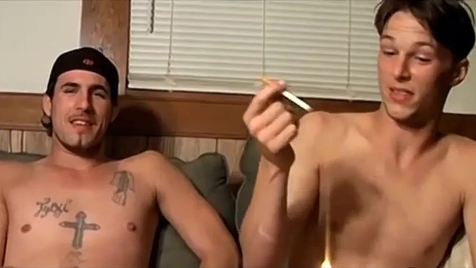 Straight ExCon's Smoke and Fuck just like they did in J - ThisVid.com